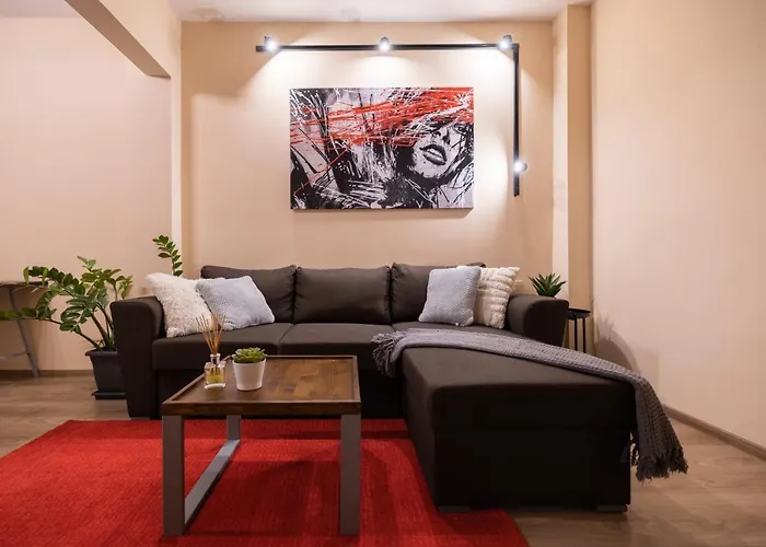 Daire The Red Point *